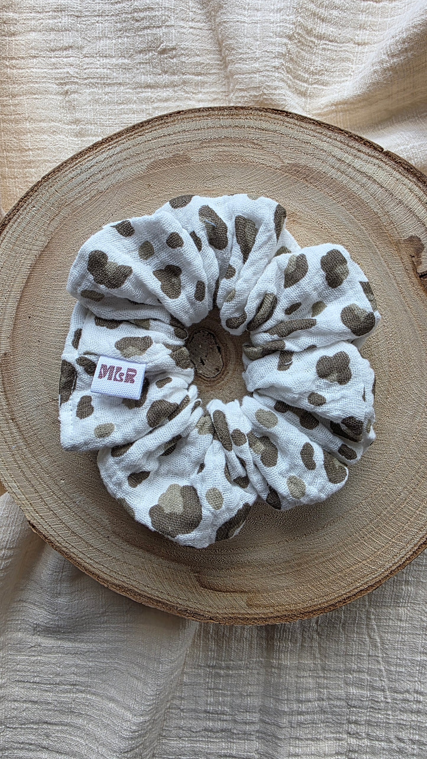 Chouchou Léopard blanc